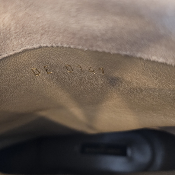 Louis Vuitton Taupe Suede boots Ankle Boots size 38 1/2, US size 8 - Picture 4 of 6